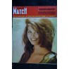 PARIS MATCH N°  724   *   23 février 1963  *   La mort de Kassem SOPHIA LOREN  FELLINI  Madame Paul ANKA Raymond KOPA