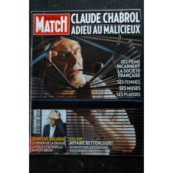 PARIS MATCH n° 3192 21 juillet 2010 Bernard GIRAUDEAU Cover + 18 p. - ILE D'ARROS Jude LAW  Lola DEWAERE Nicolas CANTELOUP