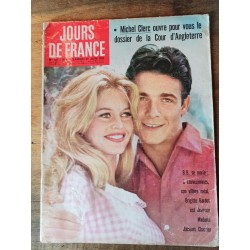 JOURS DE FRANCE   241  juin 1959   BRIGITTE BARDOT et JACQUES CHARRIER