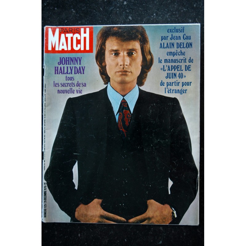 PARIS MATCH N° 1129 26 DECEMBRE 1970 COVER JOHNNY HALLYDAY ALAIN DELON FRANCO NANCY SINATRA